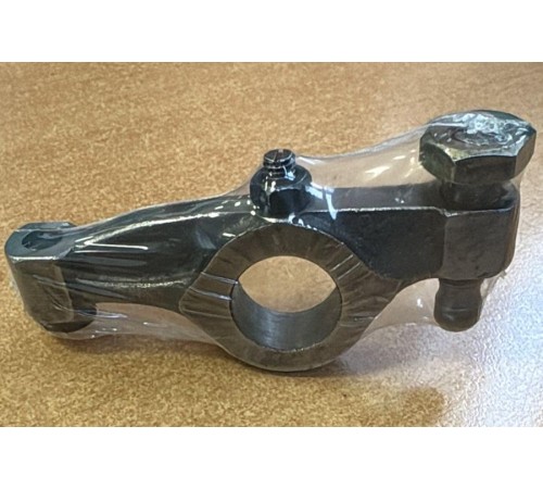 Коромысло клапана Deutz FL912 (04152752)