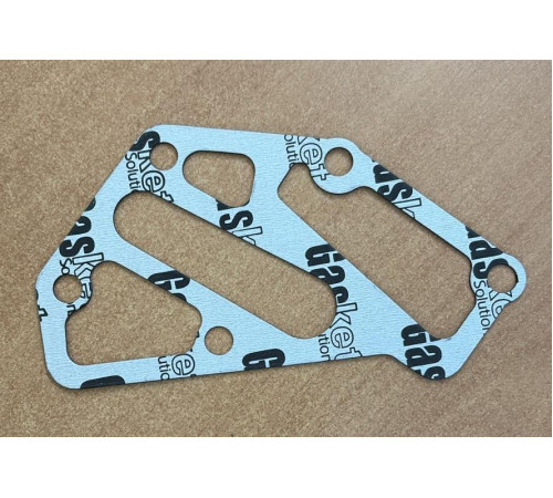 Прокладка масло охладителя John Deere 6068 (R501428)