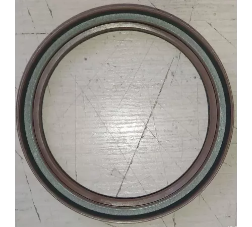 Cальник коленвала задний Deutz 912 / 913 (04150783)