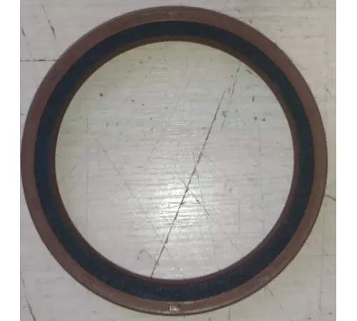 Cальник коленвала задний Deutz 912 / 913 (04150783)