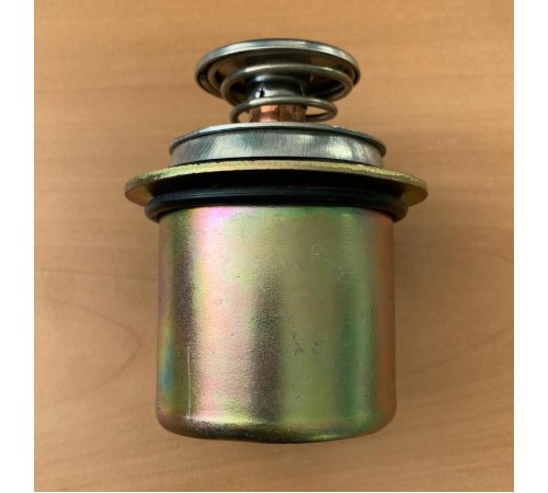 Термостат Cummins (3902526) Komatsu 6D114