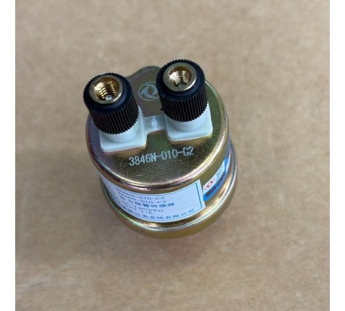 Датчик давления масла DEUTZ TD226B/WP6G/WP4G M=10, 2