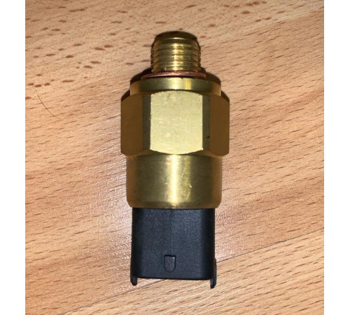 Датчик Давления Масла Deutz 2522 (04215774)