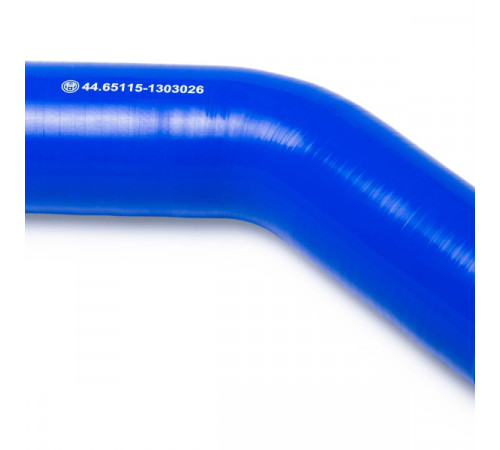 Патрубок радиатора ниж. угловой силикон (44.65115-1303026) МД