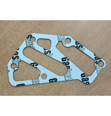 Прокладка масло охладителя John Deere 6068 (R501428)