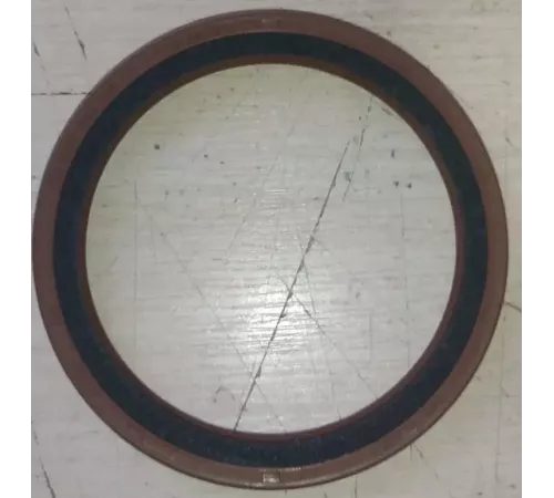 Cальник коленвала задний Deutz 912 / 913 (04150783)