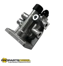Стойка (головка) фильтрa топлива Deutz TCD 2012, 2013 2v (4295420) для TCD